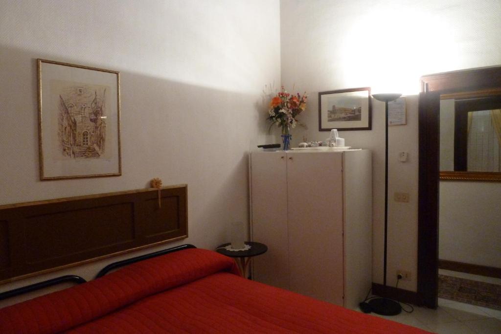 Bb Santa Rosa Bed & Breakfast Viterbo Ruang foto